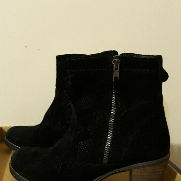 Taos Shaka Suede Ankle Boot US Size 5-5.5 / EUR Size 36. - Picture 12 of 12